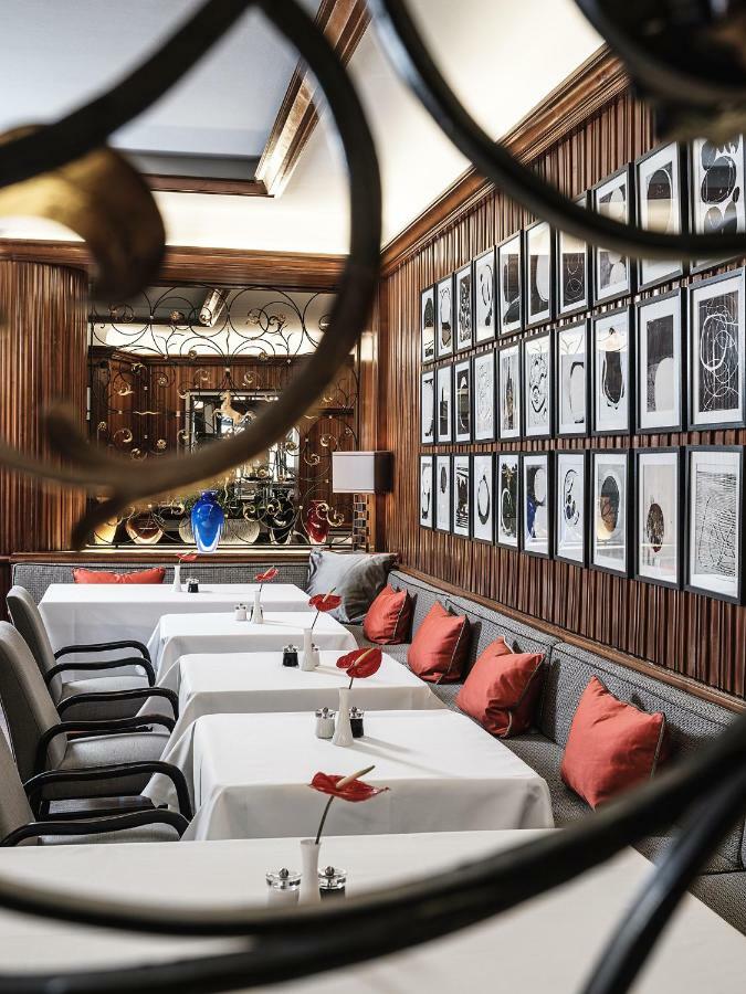 Althoff Hotel Am Schlossgarten Stuttgart Exterior foto Interior of the restaurant